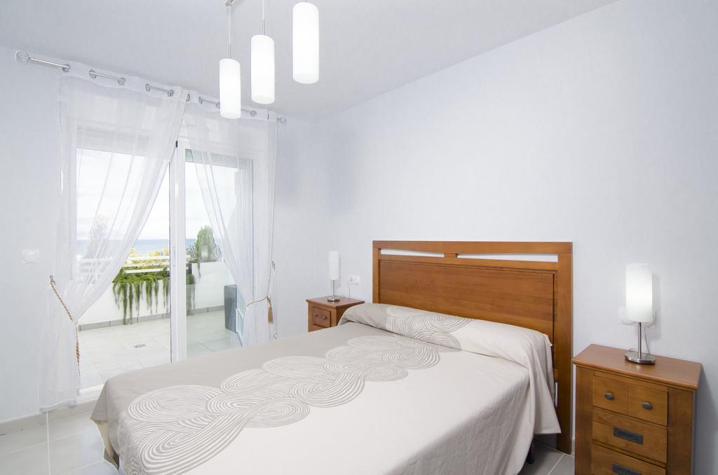 Novabeach By Mar Holidays Puerto Marino Δωμάτιο φωτογραφία